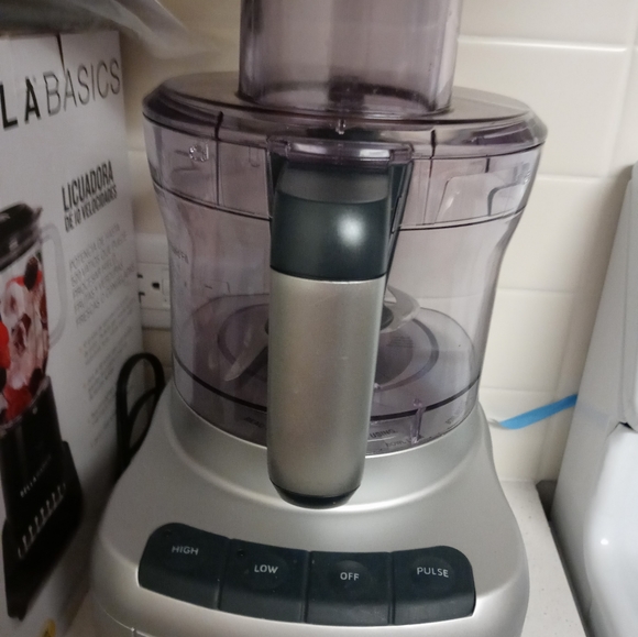 8 cup Food processor - Picture 3 of 4